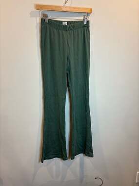 Sunday Best Ribbed Flare Leggings | Pants & Joggers | Aritzia